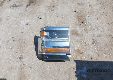 2018 Chevrolet Silverado 1500 1Lt из США, поврежденный, VIN 3GCPCREC7JG620936